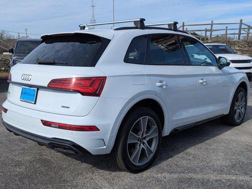 2025 Audi Q5 45 S line Premium