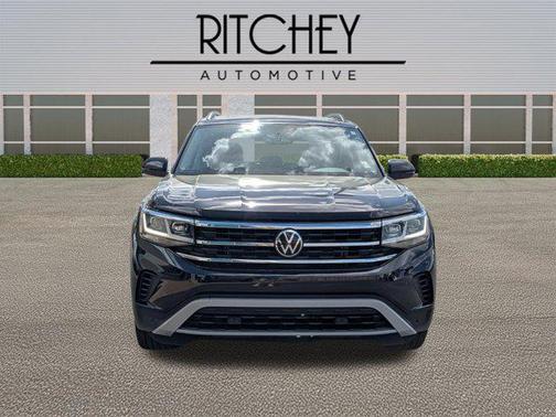 2023 Volkswagen Atlas 3.6L SE w/Technology