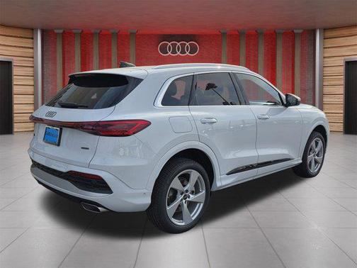 2025 Audi Q5 Premium Plus TFSI quattro S tronic