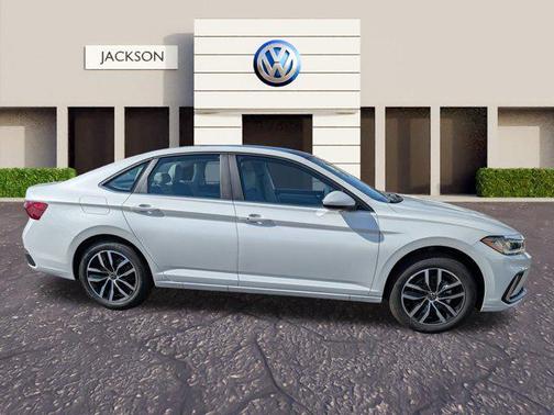 2026 Volkswagen Jetta 1.4T SE