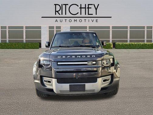 2024 Land Rover Defender 110 P500 SE