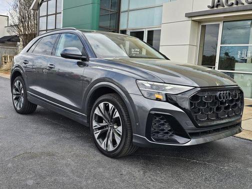 2024 Audi Q8 55 Premium Plus