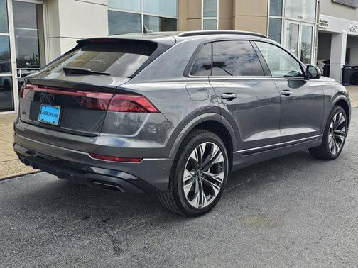 2024 Audi Q8 55 Premium Plus