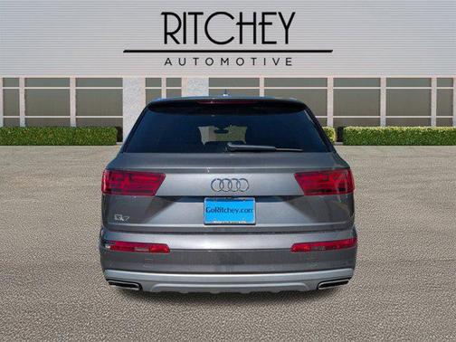 2019 Audi Q7 45 Premium Plus