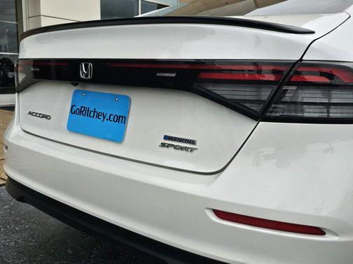 2024 Honda Accord Hybrid Base
