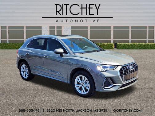 2024 Audi Q3 45 S line Premium Plus