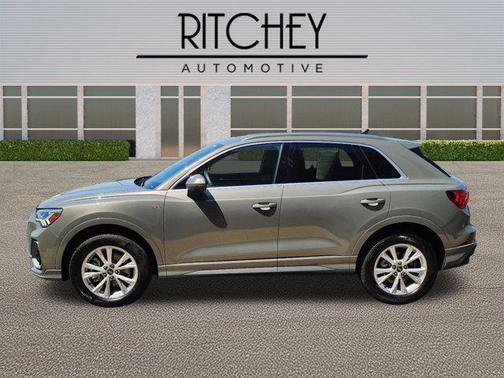 2024 Audi Q3 45 S line Premium Plus
