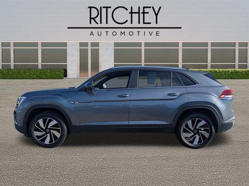 2024 Volkswagen Atlas Cross Sport 2.0T SE w/Technology