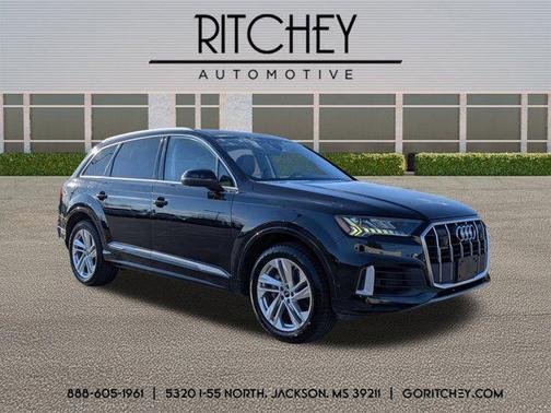 2023 Audi Q7 55 Premium Plus