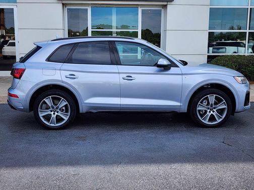 2025 Audi Q5 45 S line Premium