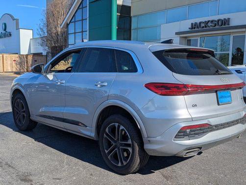 2025 Audi Q5 Premium Plus TFSI quattro S tronic