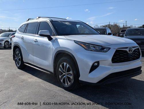 2020 Toyota Highlander XLE