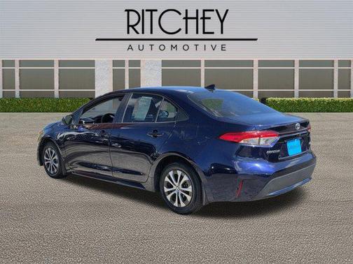 2022 Toyota Corolla Hybrid LE