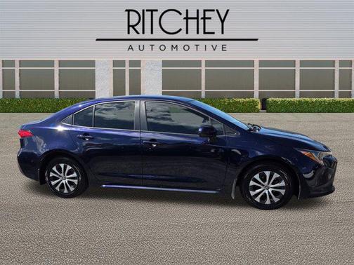 2022 Toyota Corolla Hybrid LE