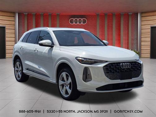 Glacier White 2025 Audi Q5 Premium Plus TFSI quattro S tronic