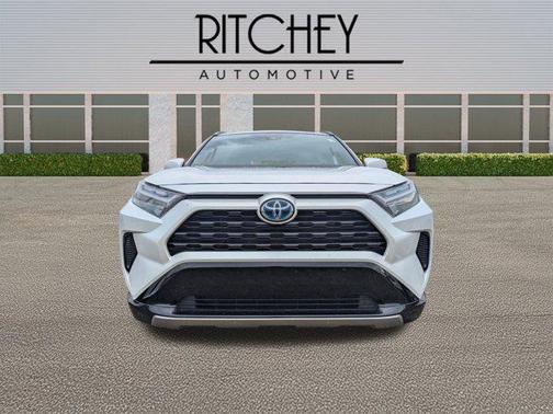 2023 Toyota RAV4 Hybrid SE