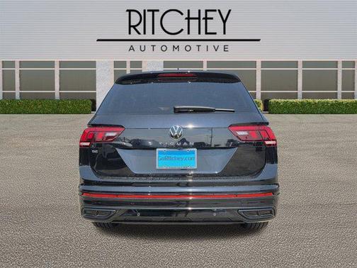 2024 Volkswagen Tiguan 2.0T SE R-Line Black