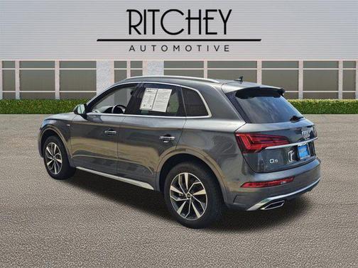 2024 Audi Q5 45 S line Premium Plus