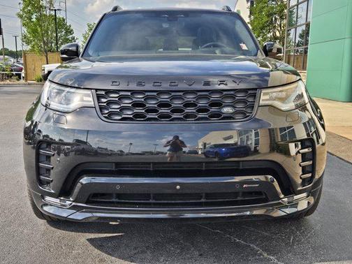 2023 Land Rover Discovery P300 S R-Dynamic