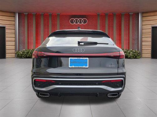 2025 Audi Q5 Premium Plus TFSI quattro S tronic