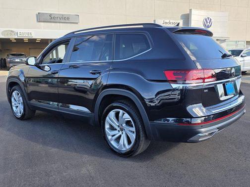 2022 Volkswagen Atlas 2.0T SE w/Technology 4MOTION
