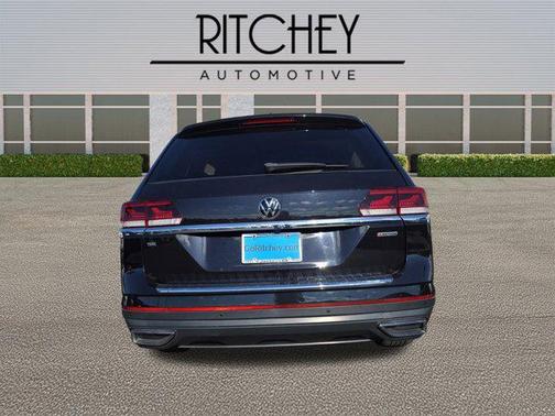 2022 Volkswagen Atlas 2.0T SE w/Technology 4MOTION