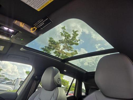 sandstone with deep black roof 2026 Volkswagen Tiguan 2.0T SE R-Line Black