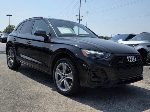 2025 Audi Q5 45 S line Premium