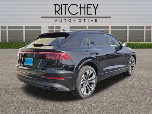 2025 Audi Q8 55 Prestige