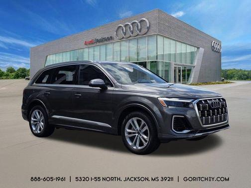 Samurai Gray Metallic 2025 Audi Q7 55 Premium
