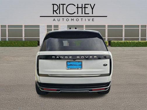2023 Land Rover Range Rover P530 SE