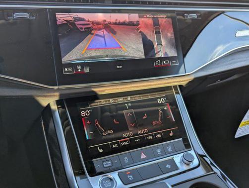 2026 Audi Q7 45 Premium