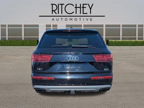 Black 2017 Audi Q7 3.0T Premium