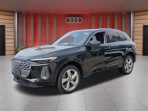 2025 Audi Q5 Premium Plus TFSI quattro S tronic