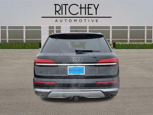 2025 Audi Q7 55 Premium Plus