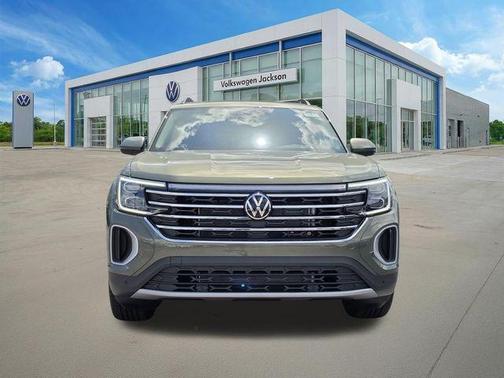 opal white pearl 2026 Volkswagen Atlas 2.0T SE w/Technology