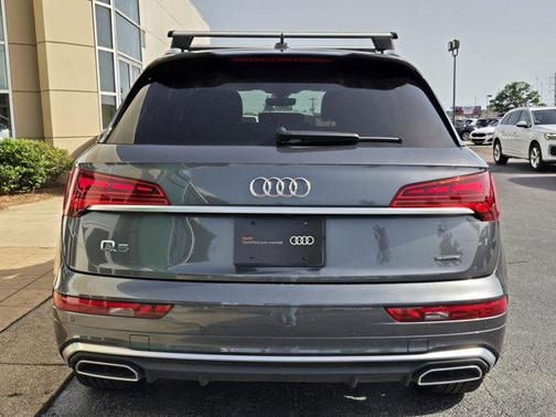 2024 Audi Q5 45 S line Premium Plus