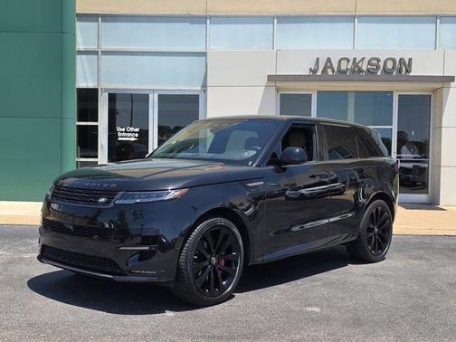 Santorini Black Metallic 2025 Land Rover Range Rover Sport SE