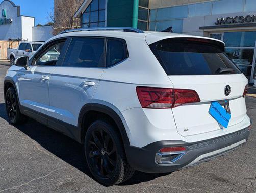 2023 Volkswagen Taos 1.5T SE