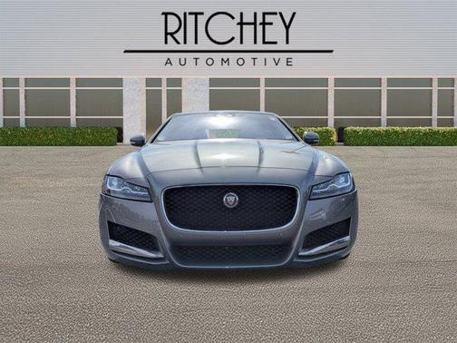 2020 Jaguar XF 25t Premium AWD Automatic