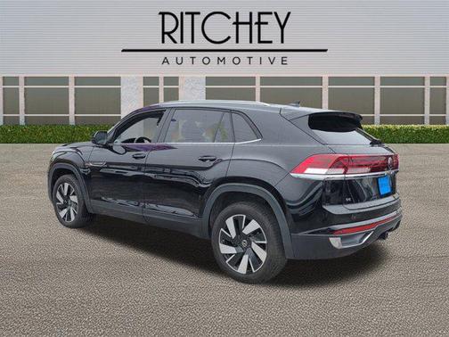 2024 Volkswagen Atlas Cross Sport 2.0T SE w/Technology