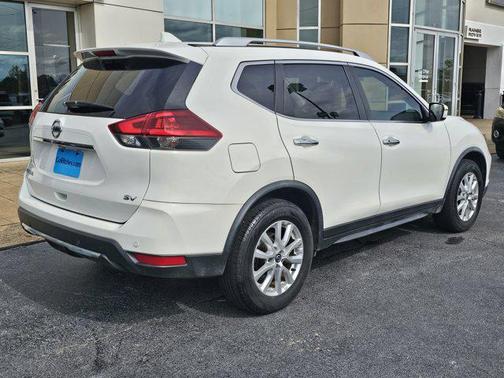 2020 Nissan Rogue SV