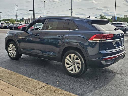 2021 Volkswagen Atlas Cross Sport 2.0T SE w/Technology