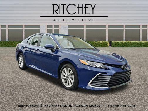 2023 Toyota Camry LE
