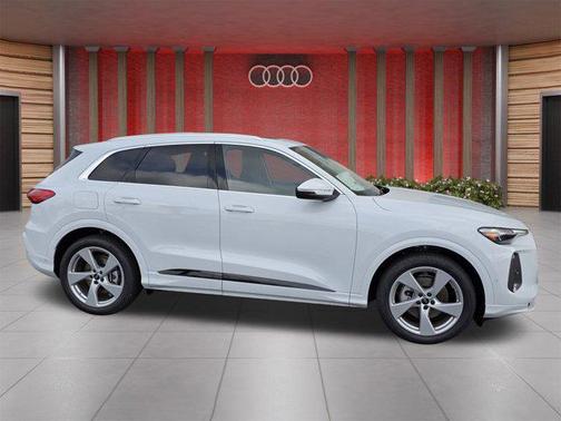 2025 Audi Q5 Prestige