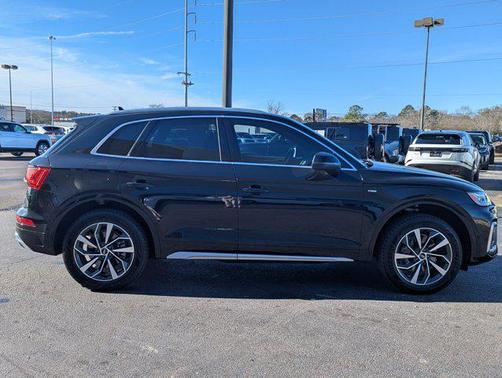 2023 Audi Q5 45 S line Prestige