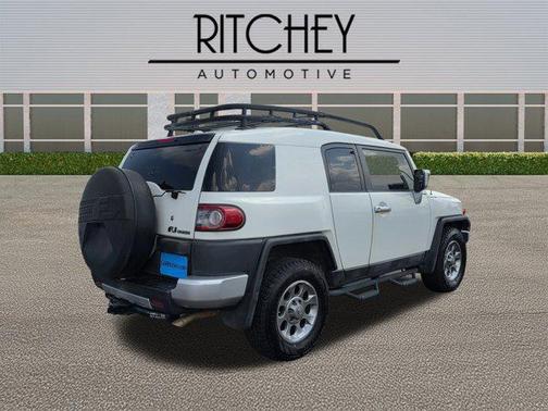 2012 Toyota FJ Cruiser Base