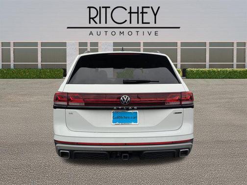 2025 Volkswagen Atlas 2.0T Peak Edition