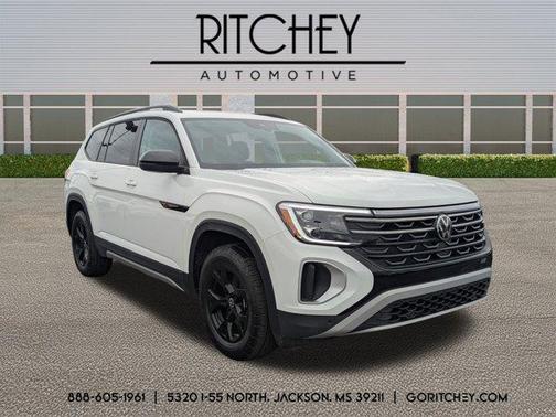 2025 Volkswagen Atlas 2.0T Peak Edition