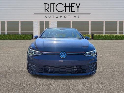 2023 Volkswagen Golf GTI 2.0T SE DSG